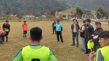 CON GRAN PARTICIPACION DE JOVENES TALENTOS SE LLEVO A CABO LA VISORIA DE FUTBOL EN EL ESTADIO DE CHONTABAMBA